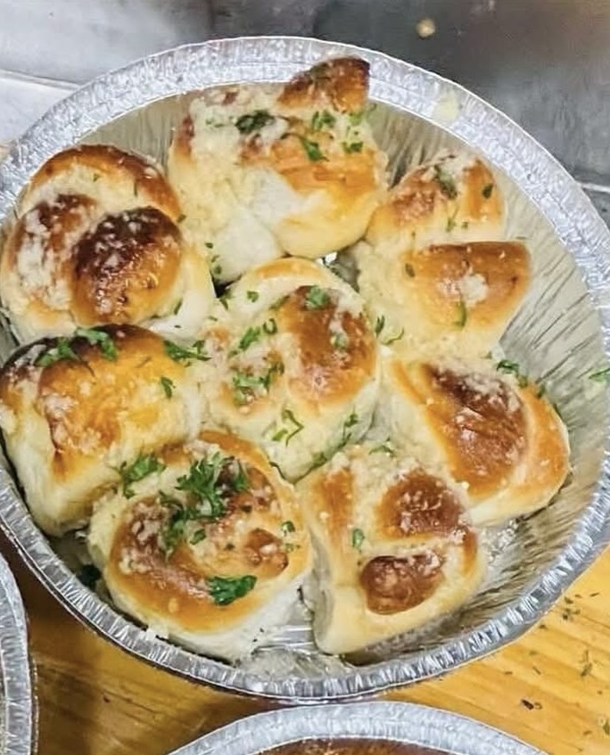 Garlic knots