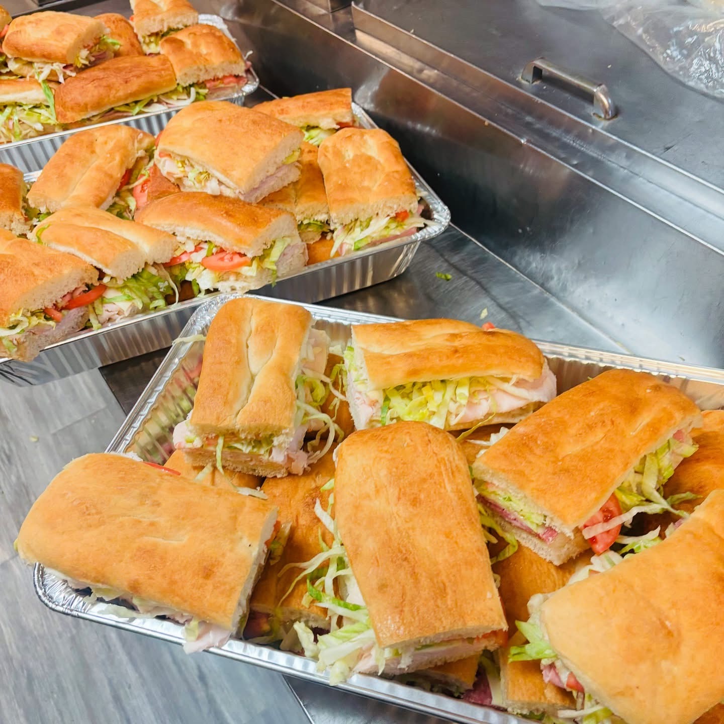 Sandwich tray