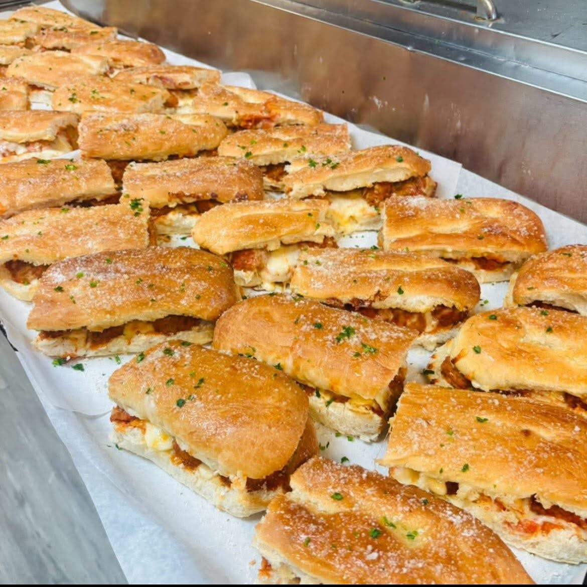 Nana's Byrek & Pizza