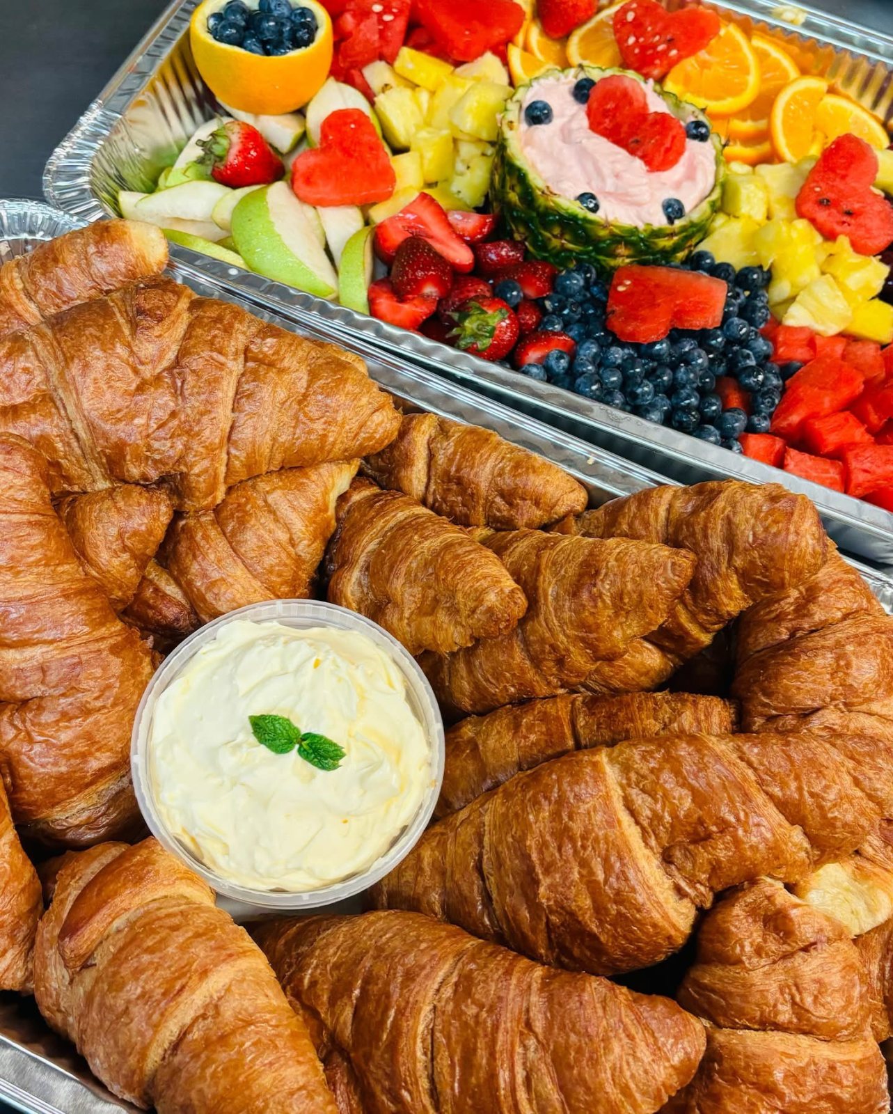 Breakfast, catering