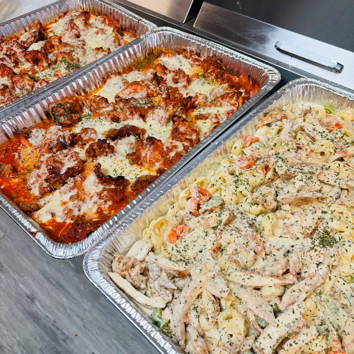 Tortellini Alforno,chicken parmigiana